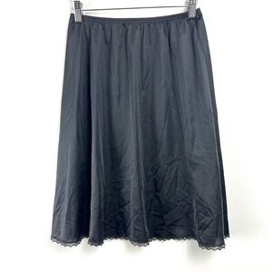 Vanity Fair Black Slip Skirt Lace Trim Nylon‎ Antron III Medium Retro Coquette